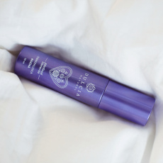 Dulcia Natural Nacht-Gesichtsessenz regenerierend 30 ml Dulcia Natural Nacht-Gesichtsessenz regenerierend 30 ml