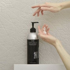 Fragile Flow Nährender Conditioner für glänzendes Haar 450 ml