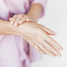 Natuint Cosmetics Nährende Handcreme 75 ml