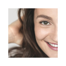 Natuint Cosmetics Nährende Reinigungs- und Abschminkemulsion 200 ml