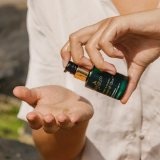 Eco by Sonya Hydrating Brightening Face Serum Serum of Clear 30 ml